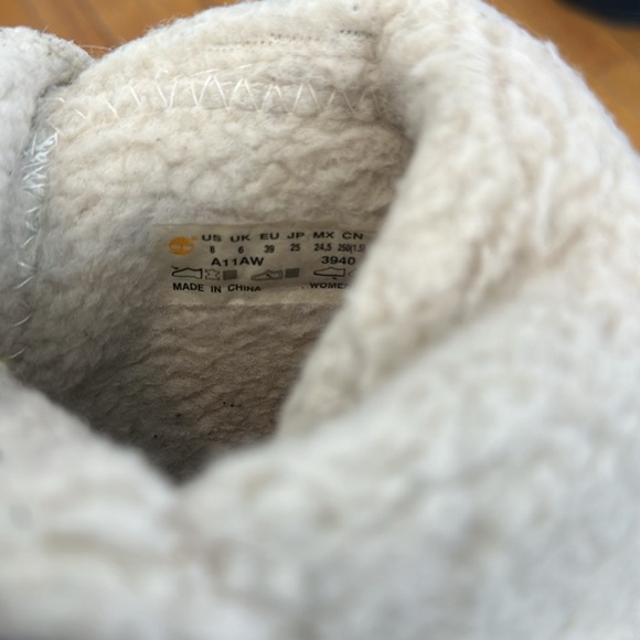 Boots - Picture 6 of 15